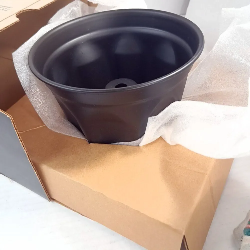 NEW Baker's Advantage Roshco Monkey Bread Pan‎ Vintage USA bakers black Steel